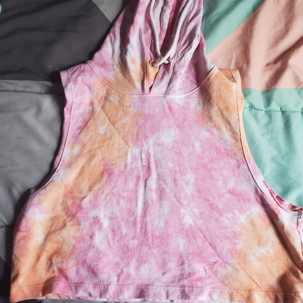 Tiedye cropped hoodie